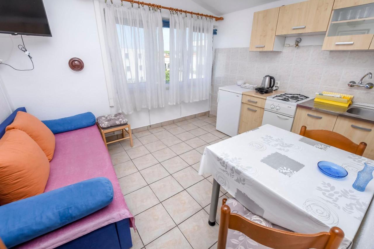 Apartments Karleusa Rogoznica  Ngoại thất bức ảnh