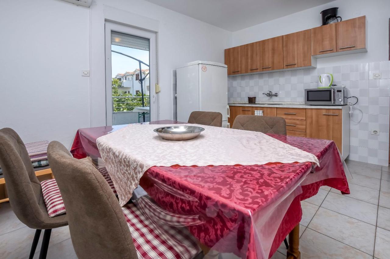 Apartments Karleusa Rogoznica  Ngoại thất bức ảnh